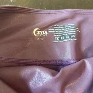 Zyia Plum Metallic Light n Tight